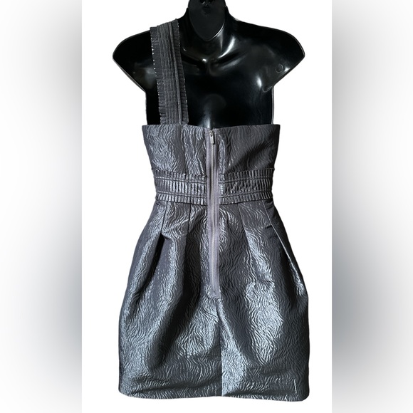 BCBGMaxAzria Gunmetal Brocade Embellished One Shoulder  Dress size 2 - Picture 2 of 8